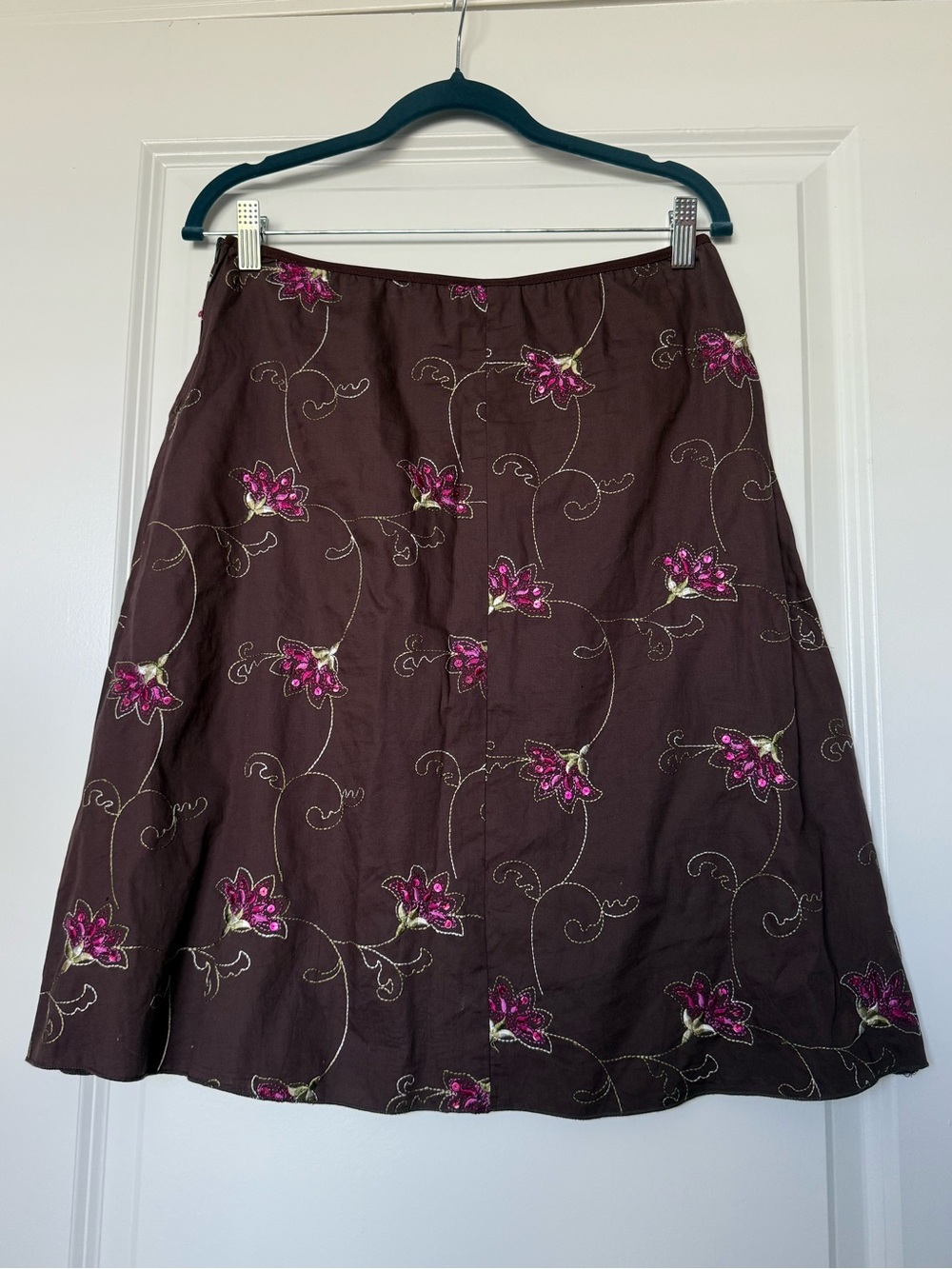 JKLA California Y2K Brown Cotton Sequin Embroidered Floral A-Line Skirt - Size M
